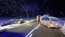 Zderzenie na trasie Bartoszyce–Lidzbark Warmiński. Utrudnienia i objazdy Zderzenie na trasie Bartoszyce–Lidzbark Warmiński. Utrudnienia i objazdy
